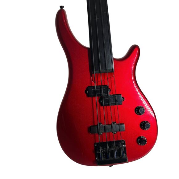 Carlo Robelli four string fretless bass guitar - Picture 14 of 16